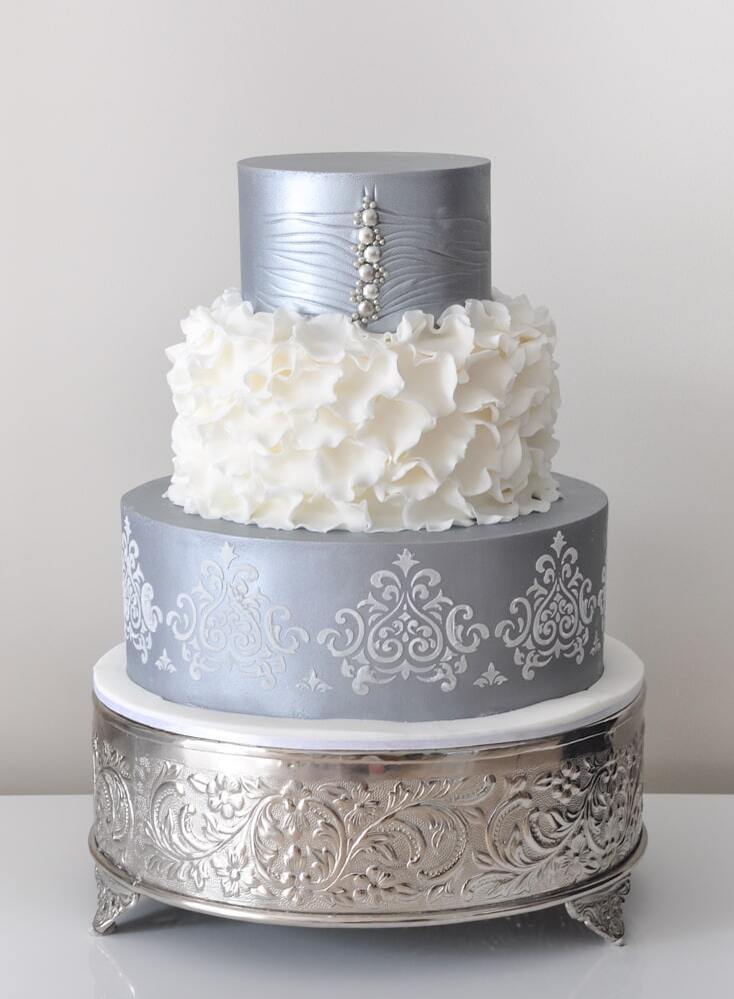Tort nunta alb cu argintiu